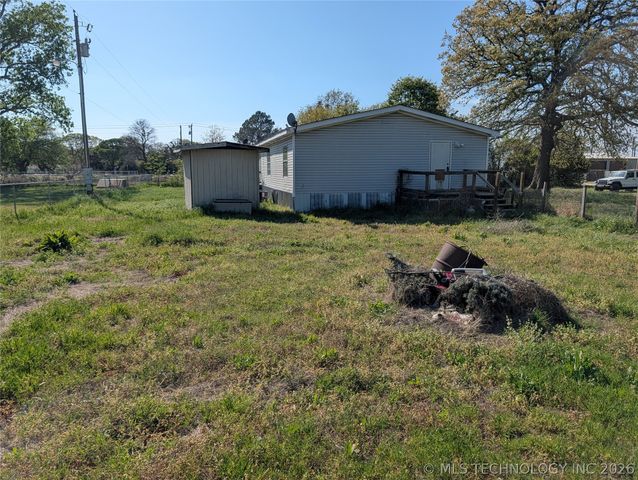12453 Birdhouse Road, Kingston, OK 73439