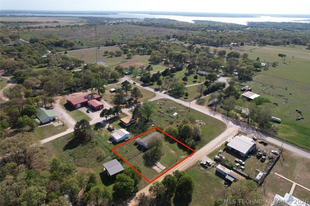 12453 Birdhouse Road, Kingston, OK 73439