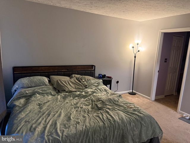 345 SURREY CLUB LN, Stephens City, VA 22655