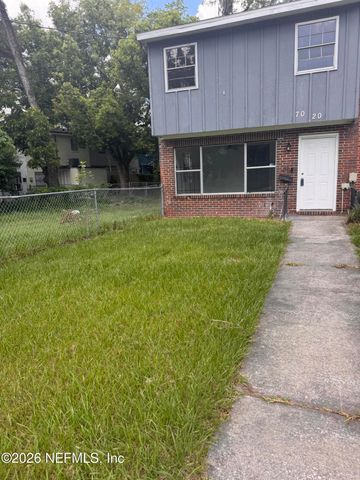 7020 E KEN KNIGHT Drive, Jacksonville, FL 32209