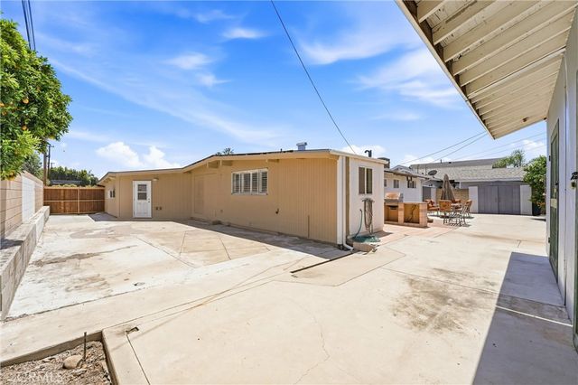 14331 Livingston Street, Tustin, CA 92780