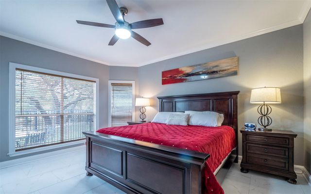 333 Wesley RDG, Spicewood, TX 78669