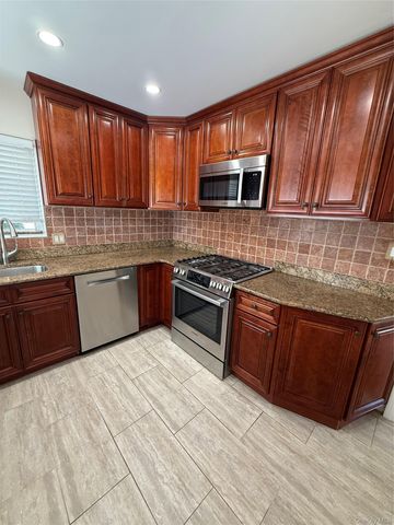 26 Florence Avenue 1, Dobbs Ferry, NY 10522