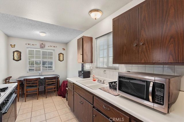 556 San Marino, Hemet, CA 92545