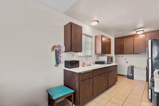 556 San Marino, Hemet, CA 92545