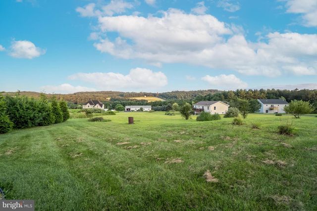 125 HILLVIEW RD, Kunkletown, PA 18058