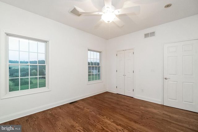 125 HILLVIEW RD, Kunkletown, PA 18058