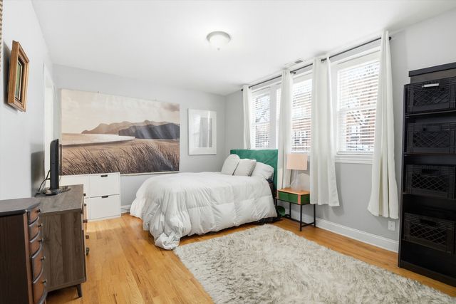 2452 N Lawndale Avenue G, Chicago, IL 60647