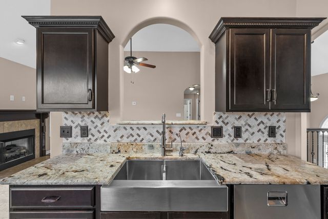1458 Cobra Ln, Clarksville, TN 37042