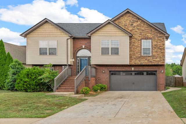 1458 Cobra Ln, Clarksville, TN 37042