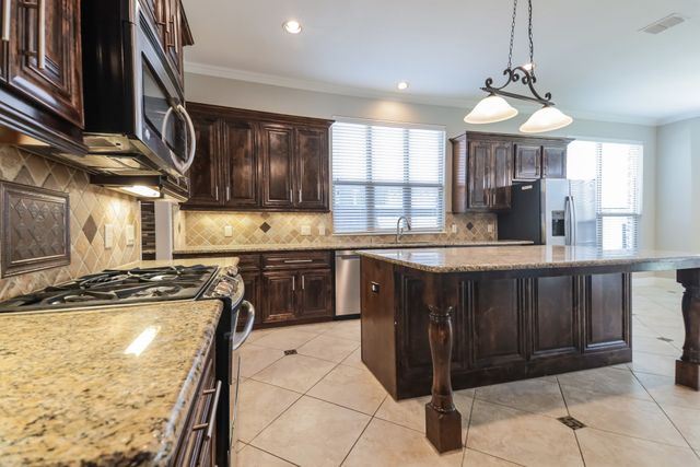 126 Griffin Avenue, Fate, TX 75189