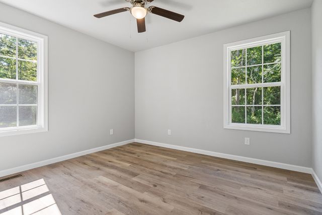 6210 CROSSVILLE HIGHWAY, Sparta, TN 38583