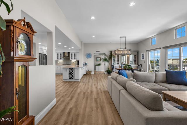 4376 Tradewinds Drive, Oxnard, CA 93035