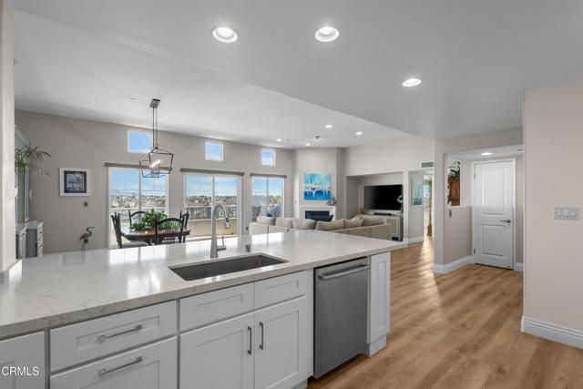 4376 Tradewinds Drive, Oxnard, CA 93035