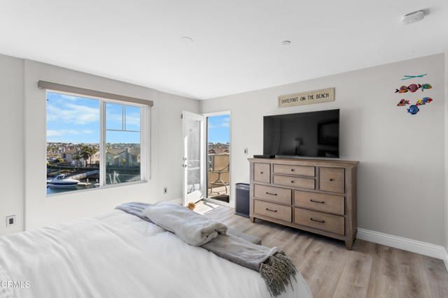 4376 Tradewinds Drive, Oxnard, CA 93035