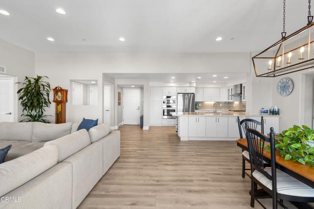 4376 Tradewinds Drive, Oxnard, CA 93035