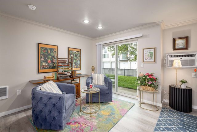 22855 E Country Vista Dr, Spokane, WA 99019