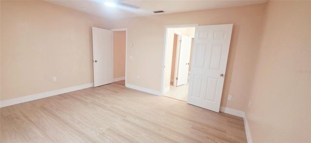 1954 DEERFIELD DRIVE, Lakeland, FL 33813