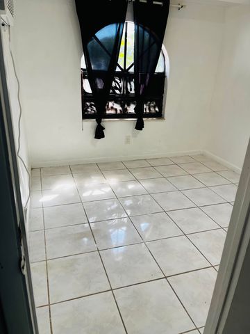 19530 NW 11th Avenue, Miami Gardens, FL 33169