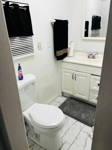 19530 NW 11th Avenue, Miami Gardens, FL 33169