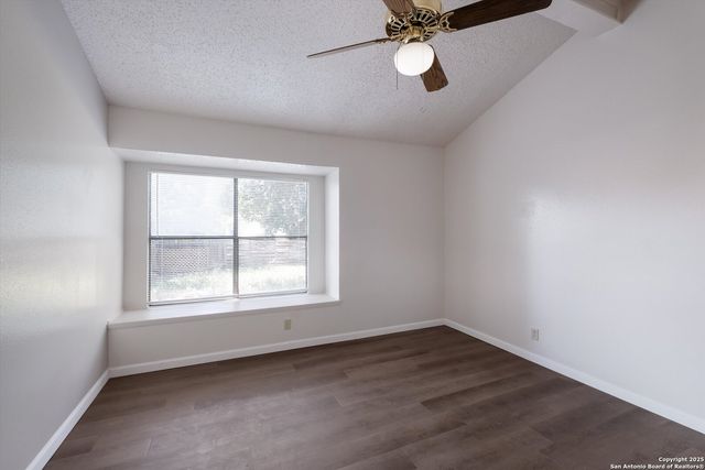 5111 Anacacho, San Antonio, TX 78217