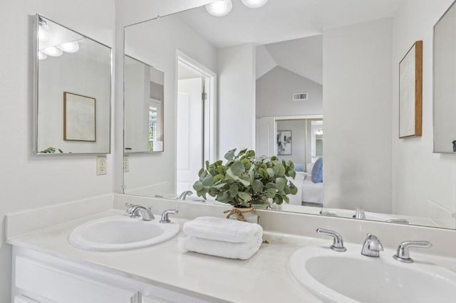 1562 Clampett Way, San Jose, CA 95131