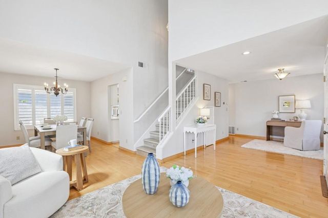 1562 Clampett Way, San Jose, CA 95131