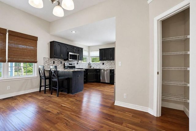 21509 W 51st Street, Shawnee, KS 66226
