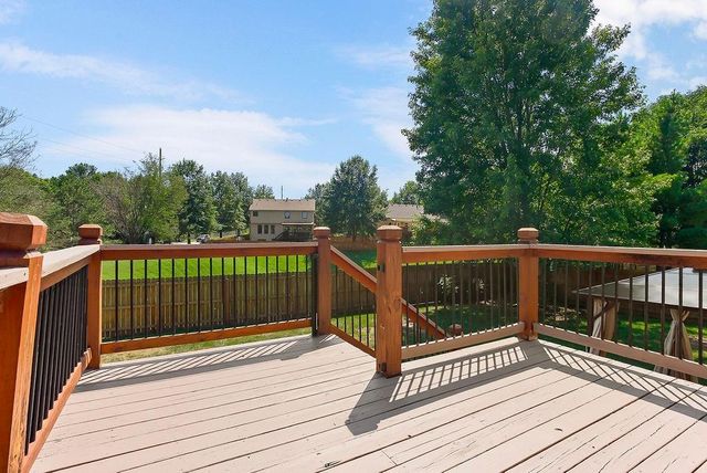 21509 W 51st Street, Shawnee, KS 66226
