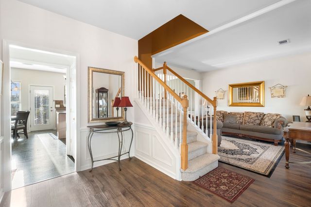 1713 Kendall Cove Ln, Mount Juliet, TN 37122