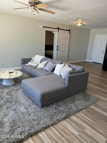 611 W 11TH Street, Tempe, AZ 85281