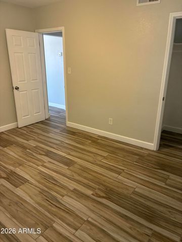 611 W 11TH Street, Tempe, AZ 85281