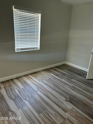 611 W 11TH Street, Tempe, AZ 85281