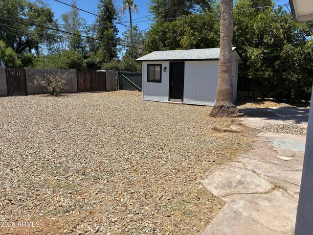 611 W 11TH Street, Tempe, AZ 85281