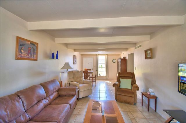 2319 CLUB CIRCLE, Lake Wales, FL 33854