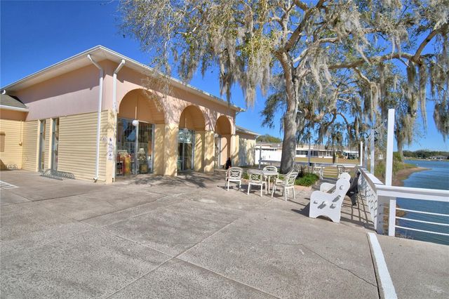 2319 CLUB CIRCLE, Lake Wales, FL 33854