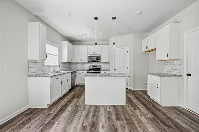 290 Fox Creek Drive, Braselton, GA 30517