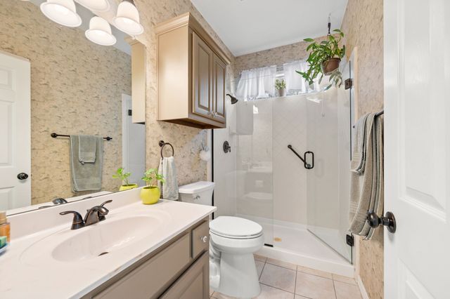 10 Meadow Ridge Drive, Trophy Club, TX 76262