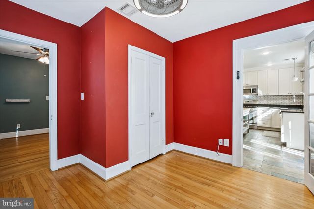 1114 21ST ST S, Arlington, VA 22202