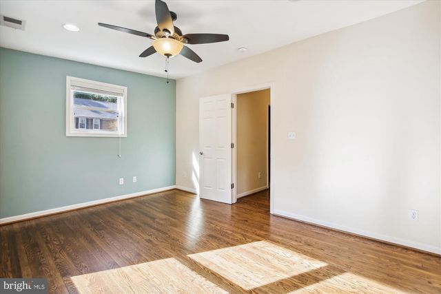 1114 21ST ST S, Arlington, VA 22202