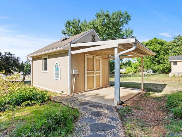 1210 Blevins Gap Road, Huntsville, AL 35801