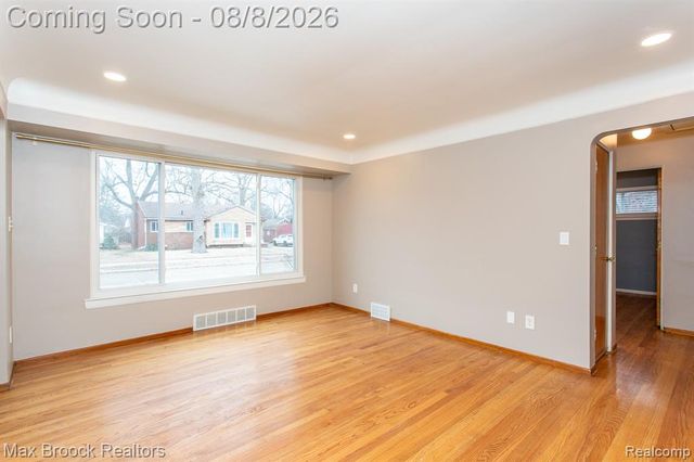 8501 Northfield Boulevard, Oak Park, MI 48237