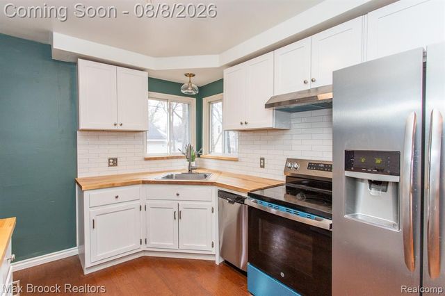 8501 Northfield Boulevard, Oak Park, MI 48237