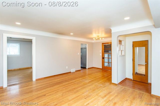 8501 Northfield Boulevard, Oak Park, MI 48237