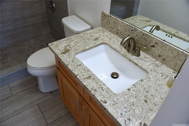 400 Hobron Lane 908, Honolulu, HI 96815
