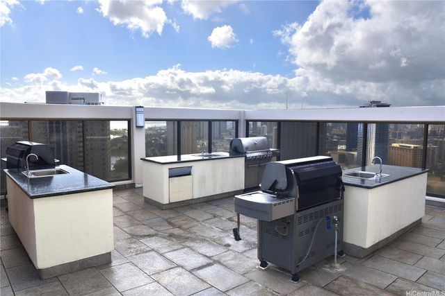 400 Hobron Lane 908, Honolulu, HI 96815