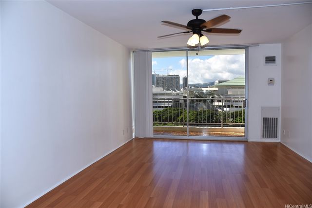 400 Hobron Lane 908, Honolulu, HI 96815
