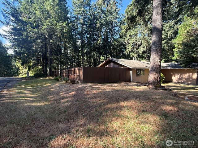 7947 Dunlin Court SE, Olympia, WA 98513