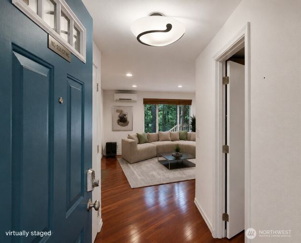 7947 Dunlin Court SE, Olympia, WA 98513