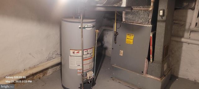 218 STROUD ST, Wilmington, DE 19805